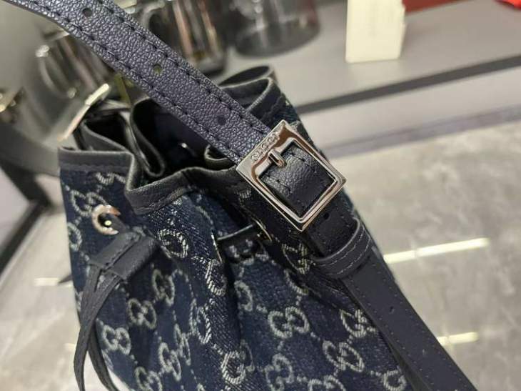 Picture of Gucci Handbags _SKUfw238467937fw